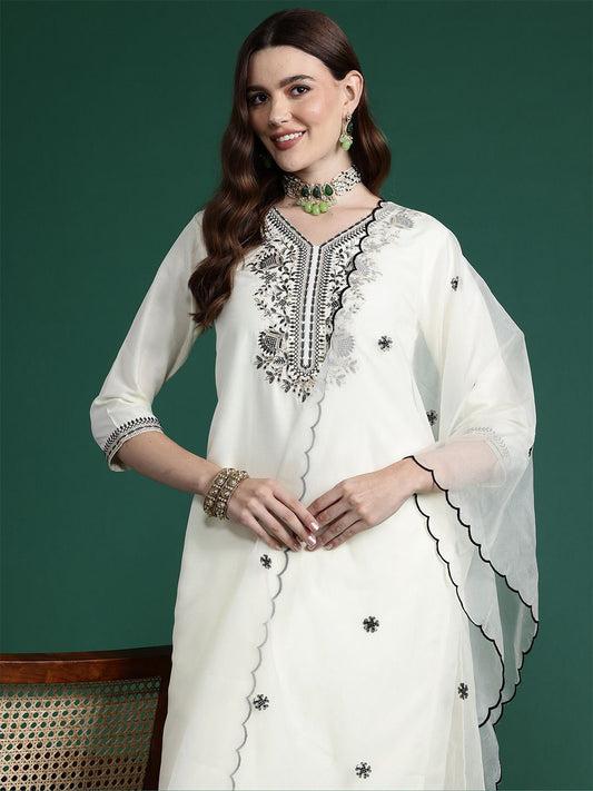 Dhiyona IE Ethnic Motifs Embroidered Zari Kurta With Trousers & Dupatta