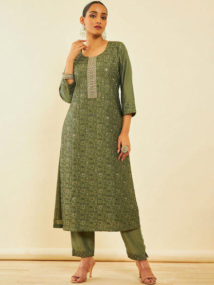 Dhiyona SO Women's Floral Embroidered Round Neck Three-Quarter Sleeves Zardozi Kurta Set