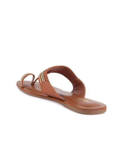 Dhiyona AK Women Embroidered One Toe Flats