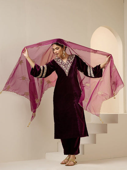 Dhiyona IS Women's Women Ethnic Motifs Embroidered Regular Beads and Stones Velvet Kurta with Trousers & With Dupatta