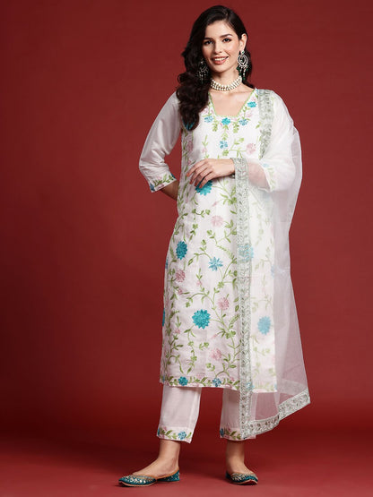 Dhiyona IE Women Floral Embroidered Thread Work Kurta With Trousers & Dupatta