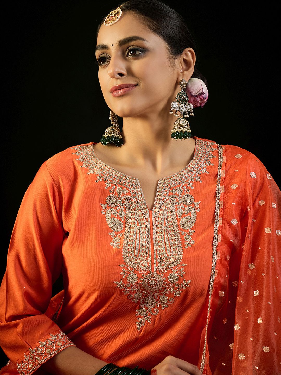 Dhiyona IE Paisley Yoke Design Liva Straight Kurta With Trousers & Dupatta