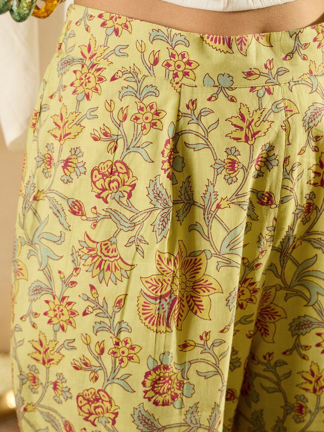 Dhiyona IE Ethnic Motifs Printed Tiered Pure Cotton A-Line Kurta With Trousers & Dupatta