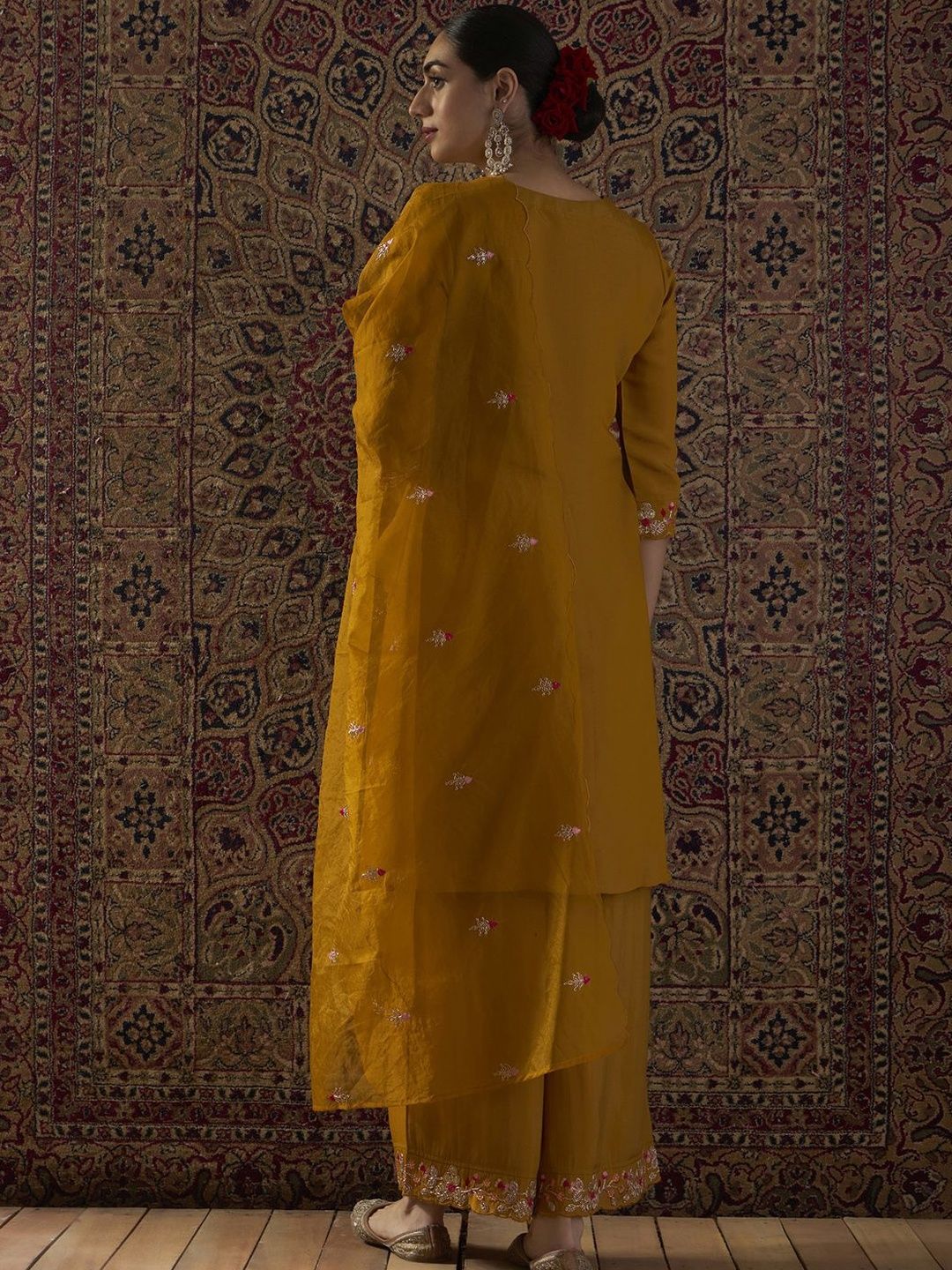 Floral Embroidered Thread Work Straight Kurta With Palazzo & Dupatta