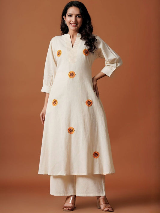 Floral Embroidered Thread Work Pure Cotton Kurta With Trousers