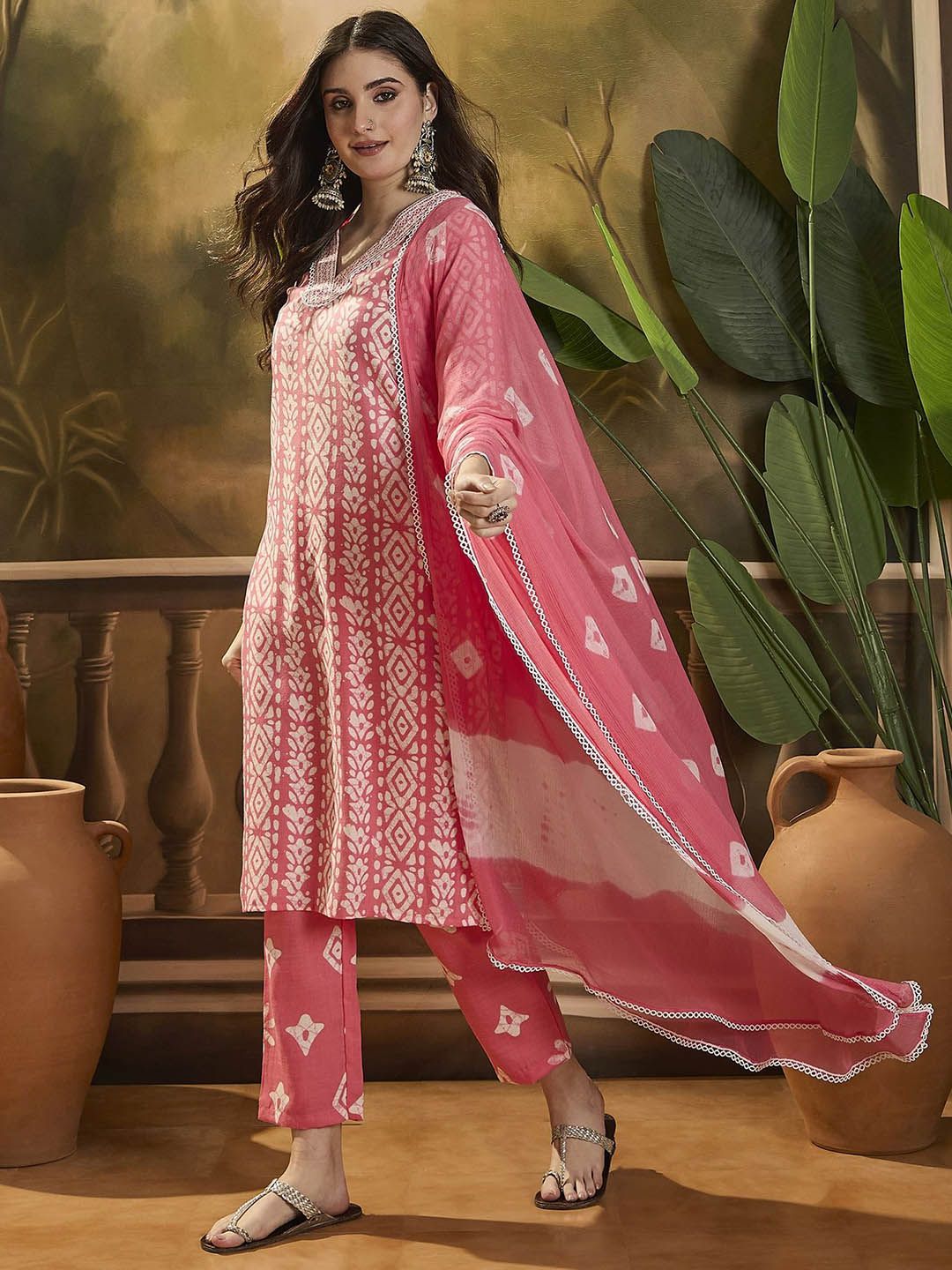 Dhiyona SN Women's Floral Printed V Neck Straight Kurta Trouser With Dupatta