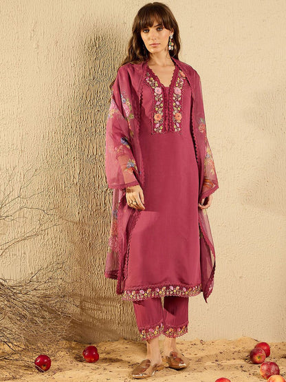 Women Floral Yoke Design Regular Thread Work Kurta with Trousers & With Dupatta