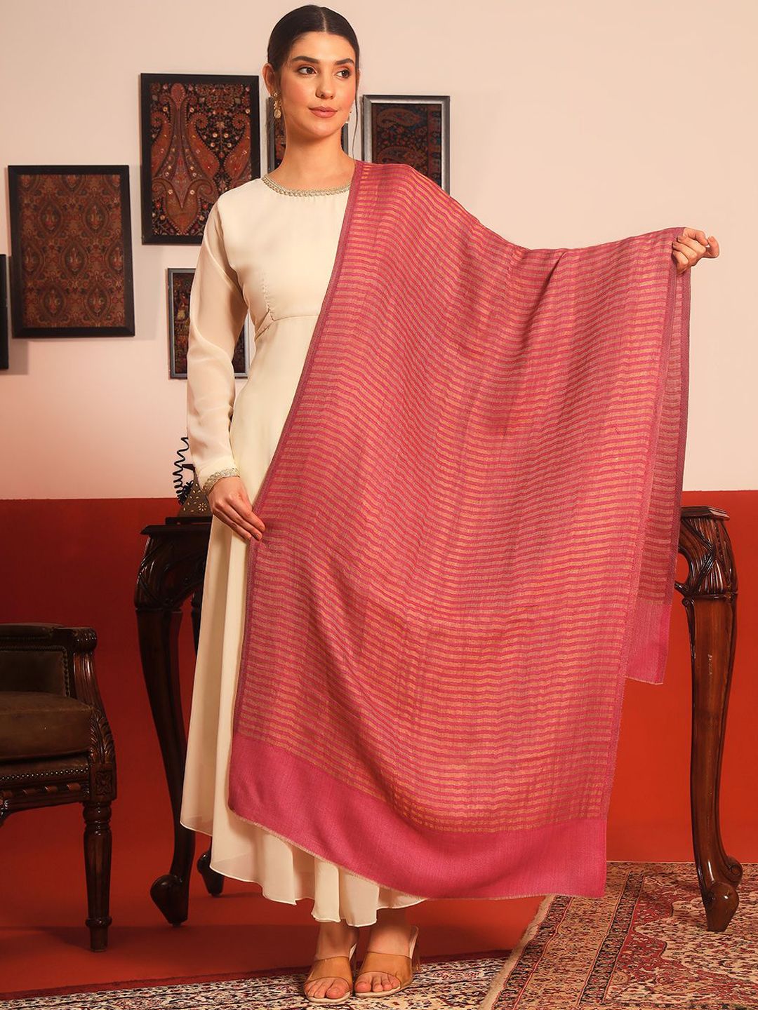 Dhiyona PA Striped Reversible Fringed Border Zari Shawl