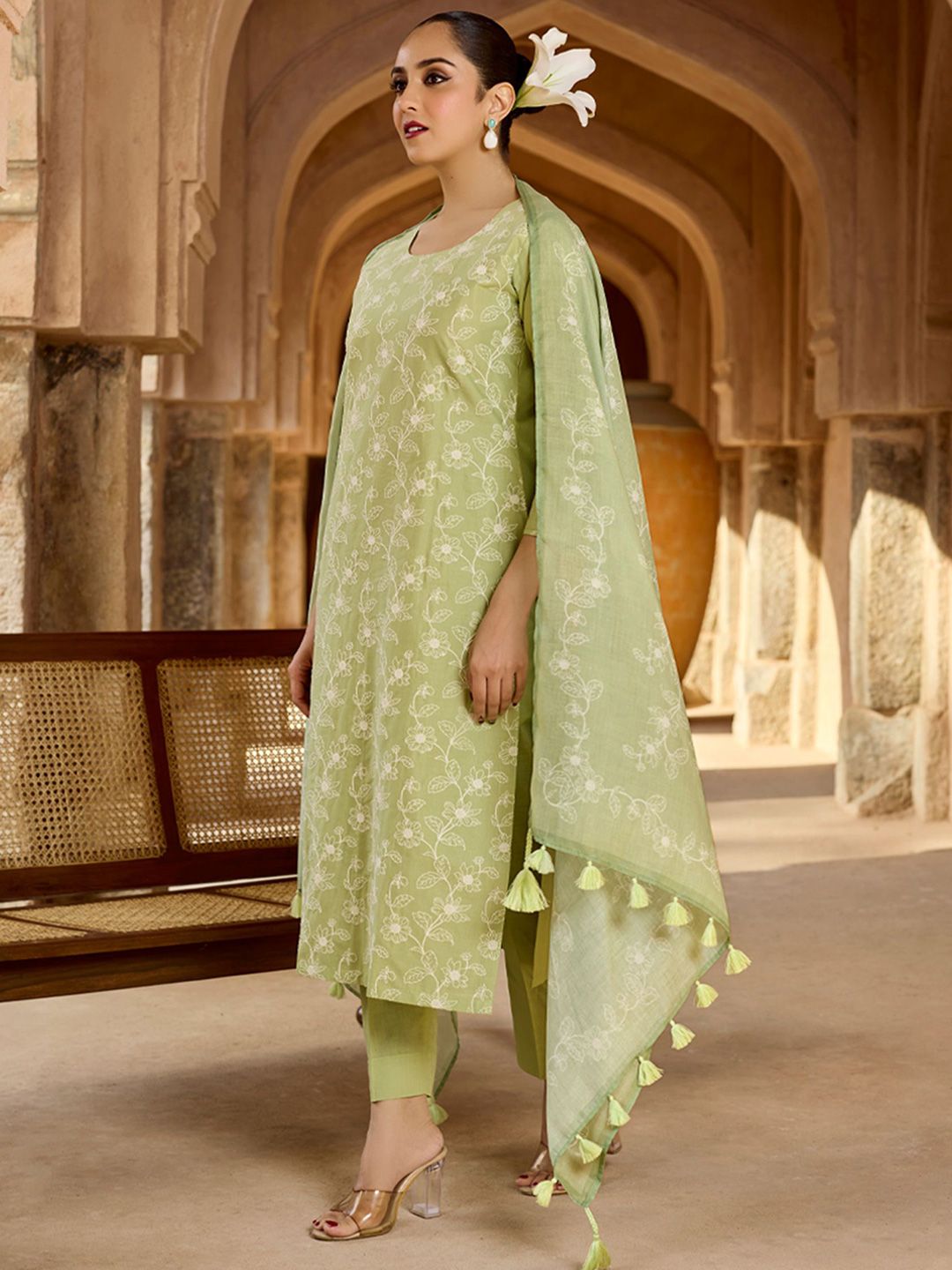 Dhiyona WP Women Embroidered Pure Cotton Suit Set 4220