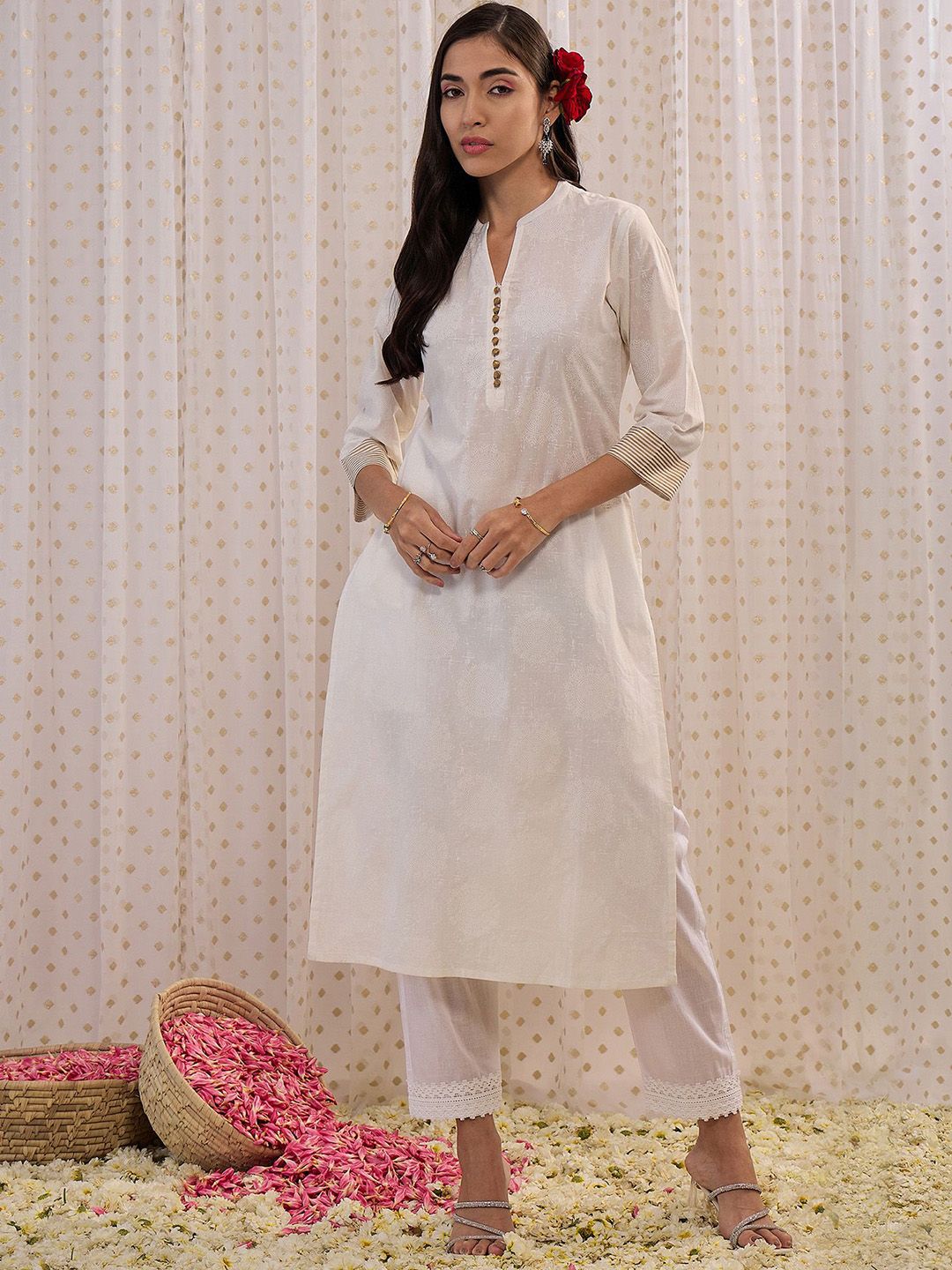 Dhiyona IE Off White Ethnic Mandarin Collar Motifs Printed Cotton Straight Kurta