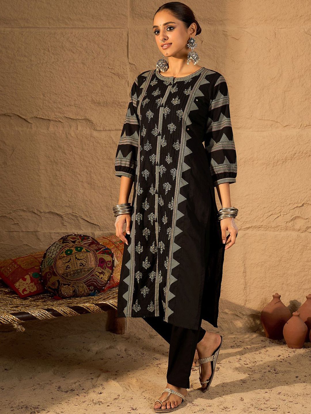 Ethnic Motifs Printed Pure Cotton Straight Kurta With Trousers
