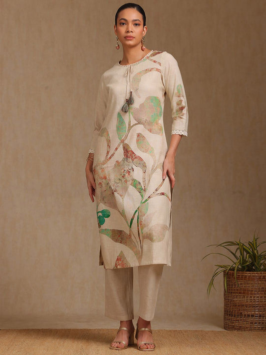 Dhiyona SO Women's Women Floral Embroidered Regular Kurta with Trousers