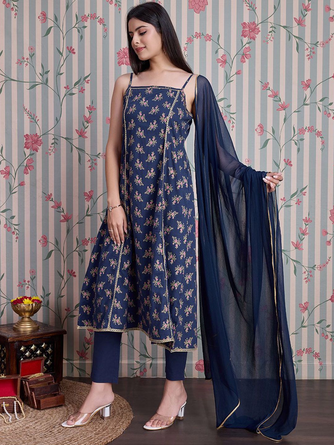 Dhiyona OD  Floral Printed Gotta Patti Pure Cotton Anarkali Kurta Set