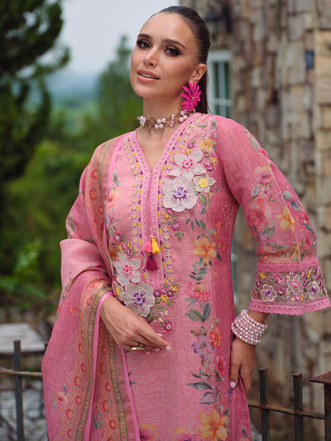 Women Floral Embroidered Beads and Stones Kurta with Trousers & With Dupatta