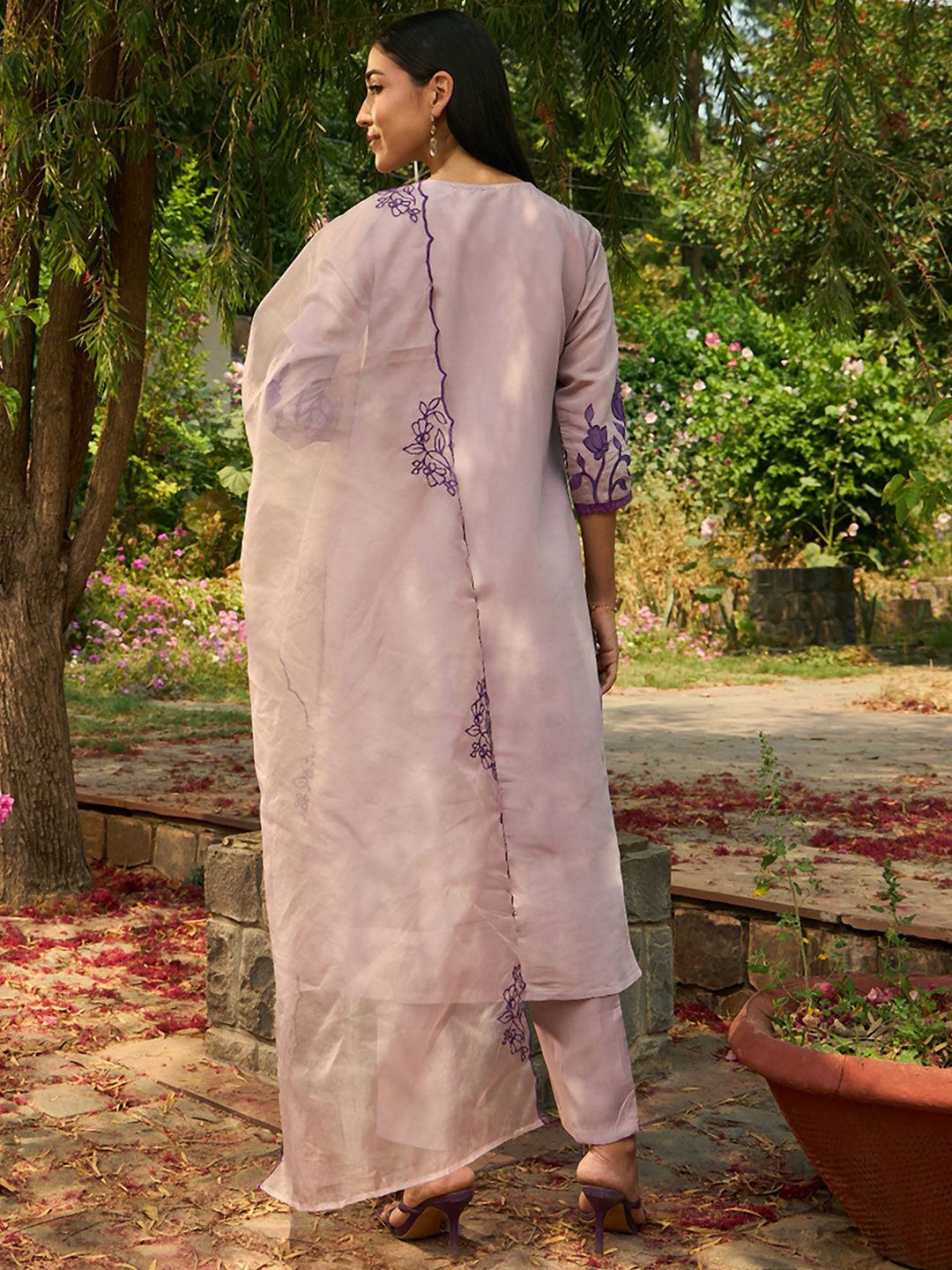 Dhiyona IE Round Neck Floral Embroidered Kurta with Trouser & Dupatta