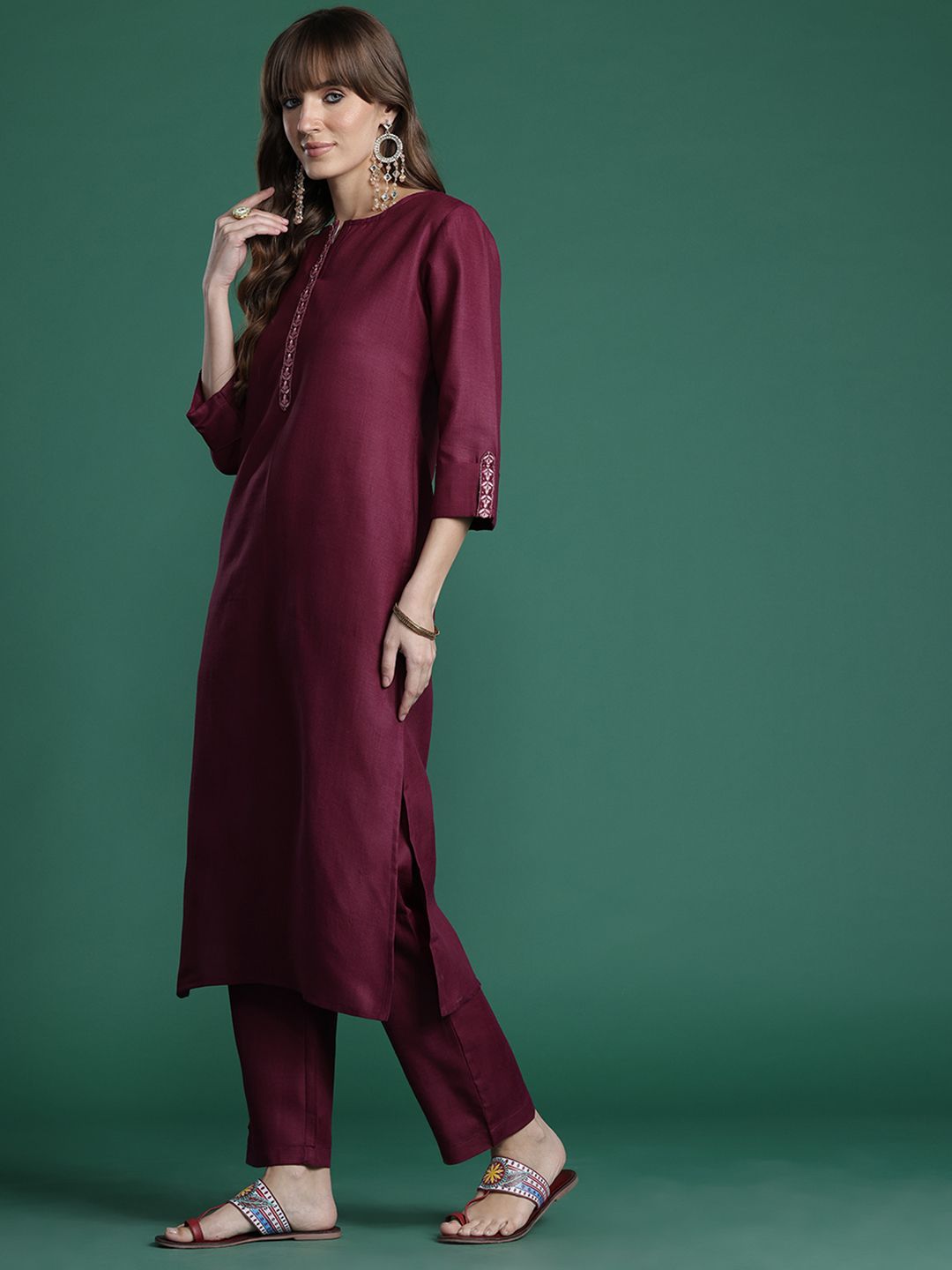 Ethnic Motifs Yoke Design Thread Work Kurta with Trousers & With Dupatta