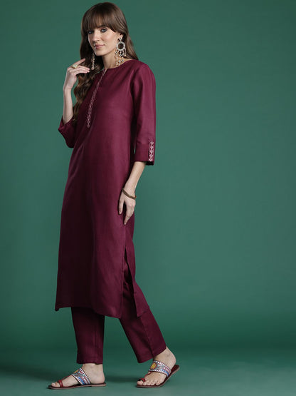 Ethnic Motifs Yoke Design Thread Work Kurta with Trousers & With Dupatta