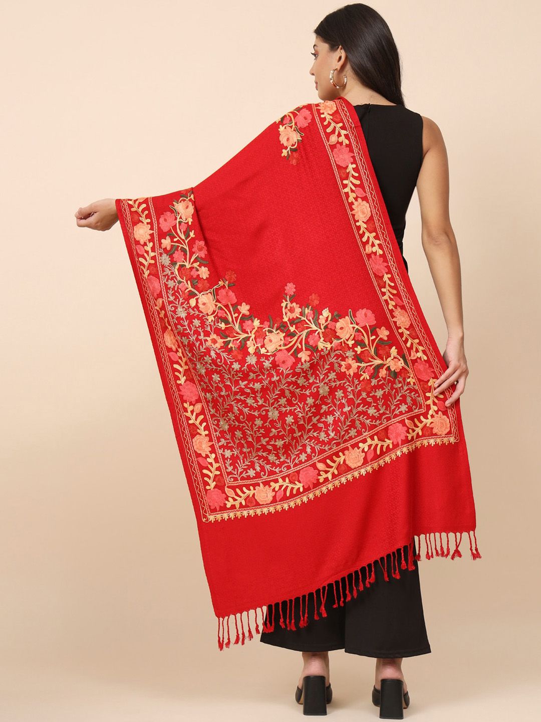 Dhiyona PA Ethnic Motifs Embroidered Shawl