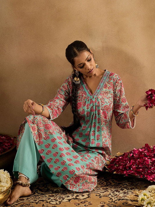 Dhiyona IE Paisley Printed V-Neck Pure Cotton A-Line Kurta