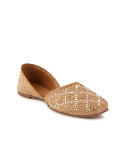 Dhiyona AK Embellished Mojaris