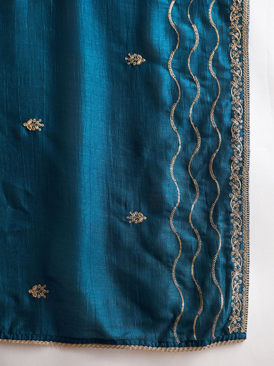 Dhiyona IE Women Ethnic Motifs Embroidered Regular Kurta with Trousers & With Dupatta