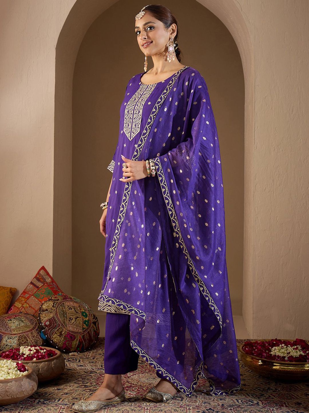 Ethnic Motifs Embroidered Sequinned Kurta with Trousers & With Dupatta