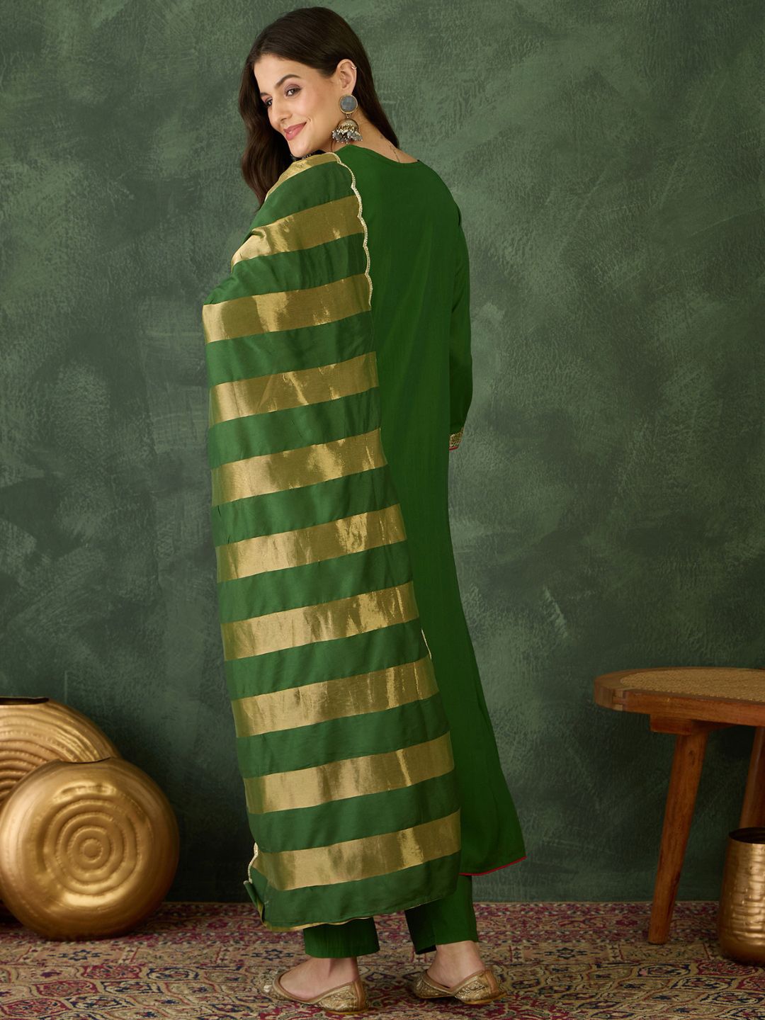 Dhiyona KA Women Embroidered A-Line Kurta Set