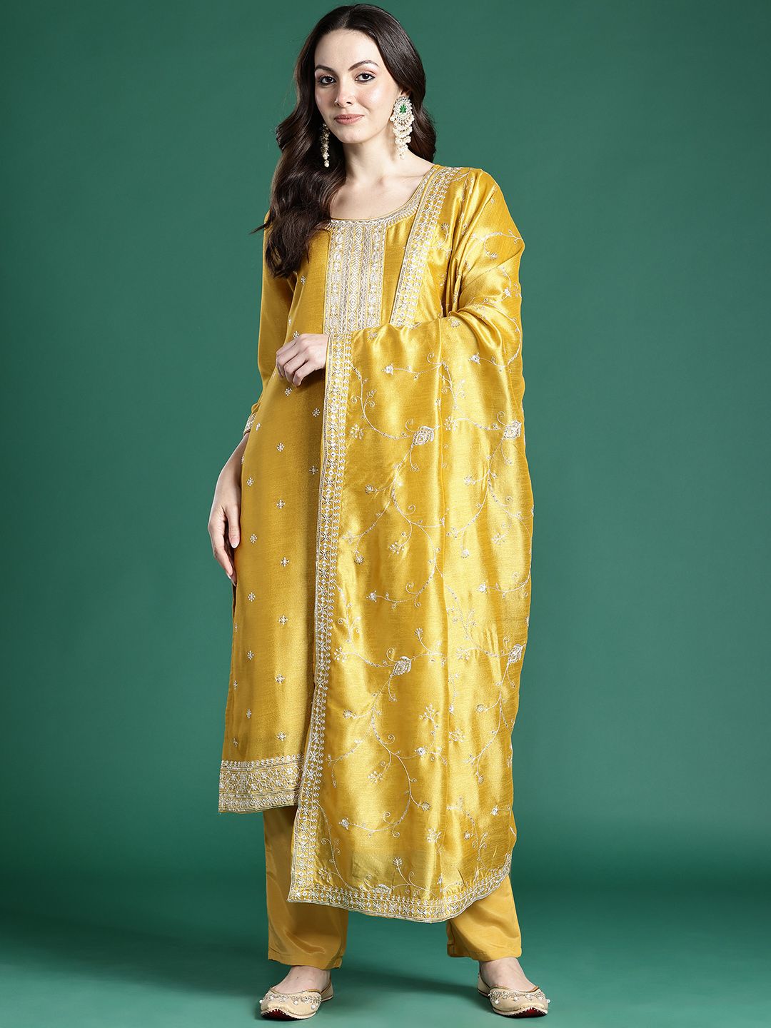 Ethnic Motifs Embroidered Kurta with Trousers & Dupatta