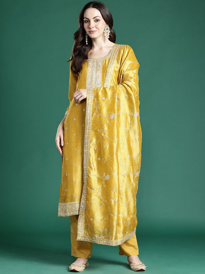 Ethnic Motifs Embroidered Kurta with Trousers & Dupatta