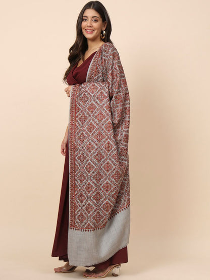 Dhiyona PA Floral Embroidered Pure Woolen Shawl