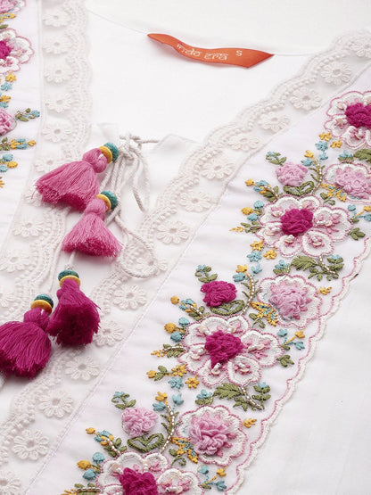 Women Floral Embroidered Thread Work Kurta with Trousers & With Dupatta