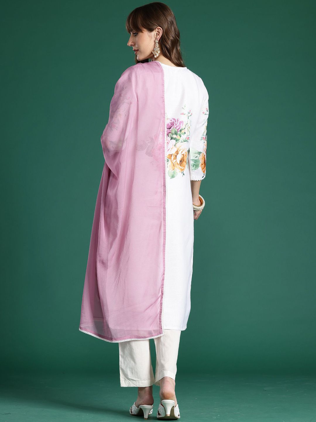 Dhiyona IE Floral Printed Straight Beads and Stones Linen Kurta With Trousers And Dupatta