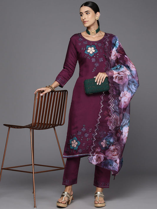 Dhiyona IE Women Floral Embroidered Regular Sequinned Kurta with Trousers & With Dupatta