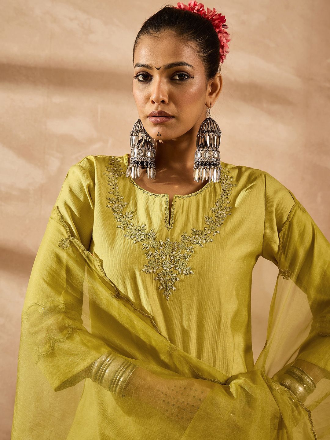Women Ethnic Motifs Embroidered Regular Liva Kurta with Trousers & With Dupatta