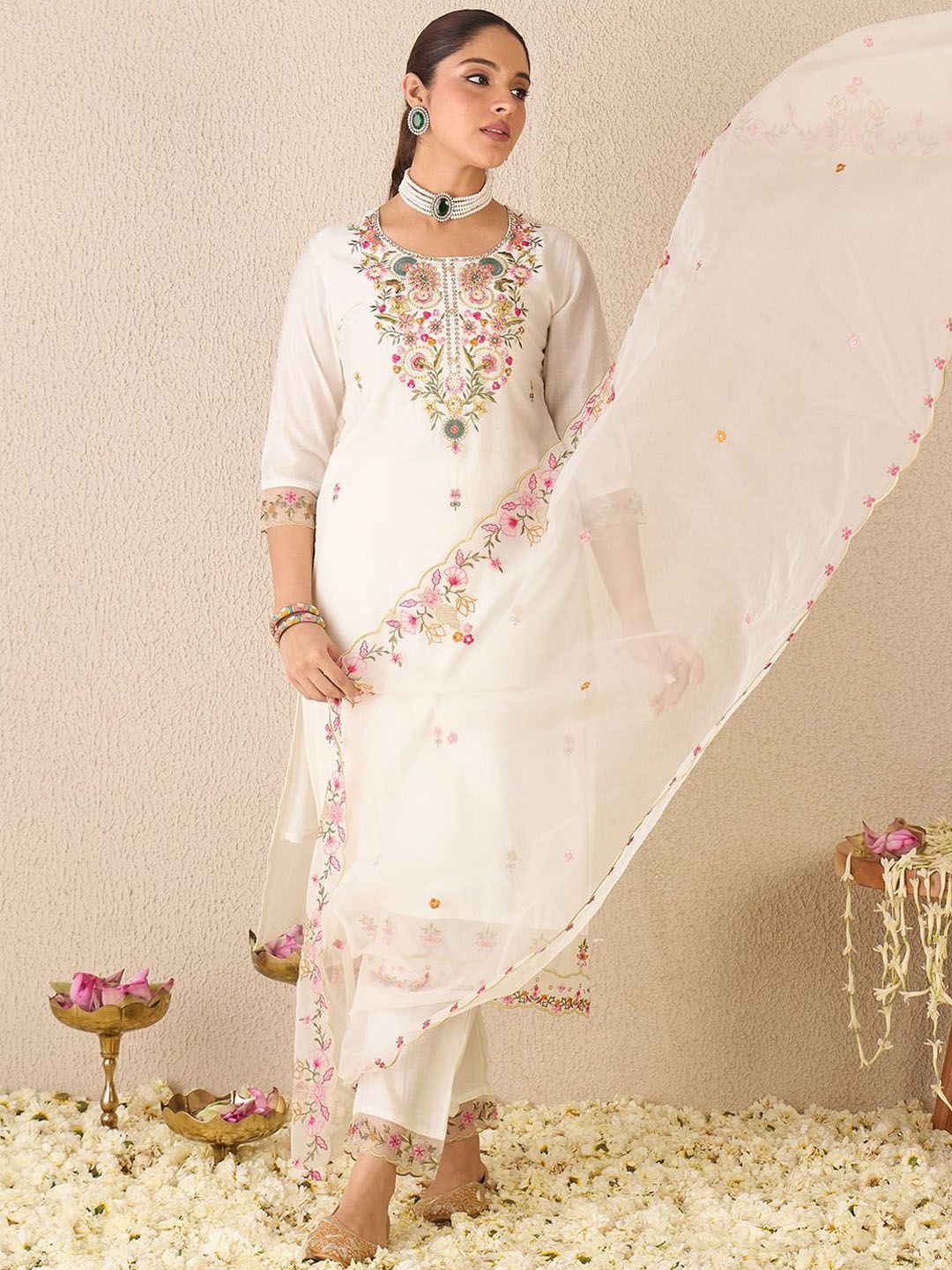 Floral Embroidered Round Neck Kurta With Trousers & Dupatta