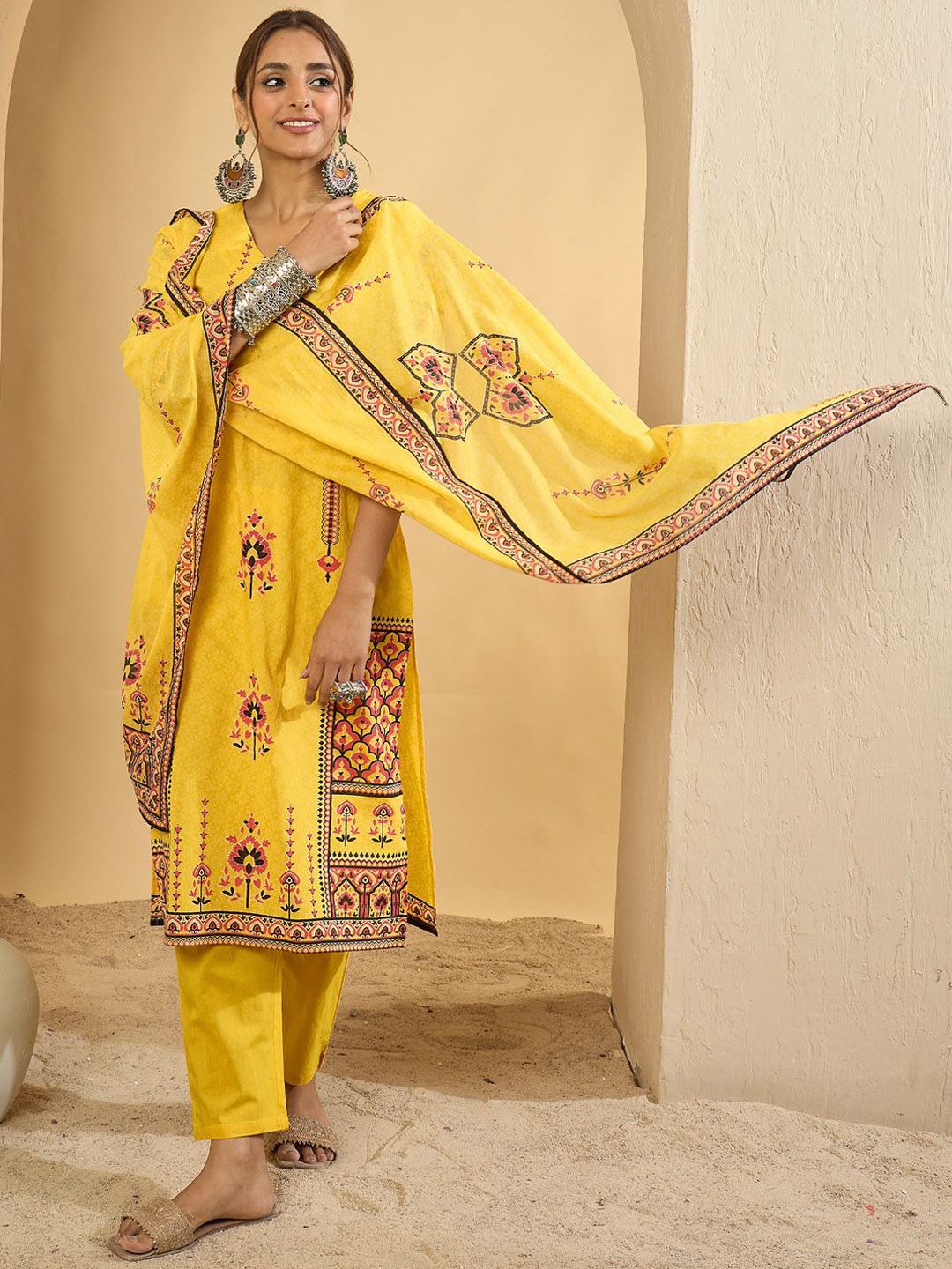 Dhiyona IE Ethnic Motifs Printed V-Neck Pure Cotton Straight Kurta With Trousers & Dupatta