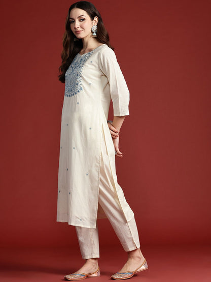 Dhiyona IE Paisley Embroidered Thread Work Pure Cotton Kurta with Trousers & With Dupatta