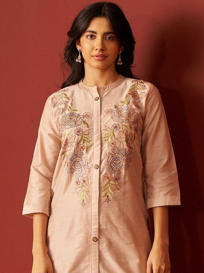 Women Floral Embroidered Cotton Kurta with Trousers