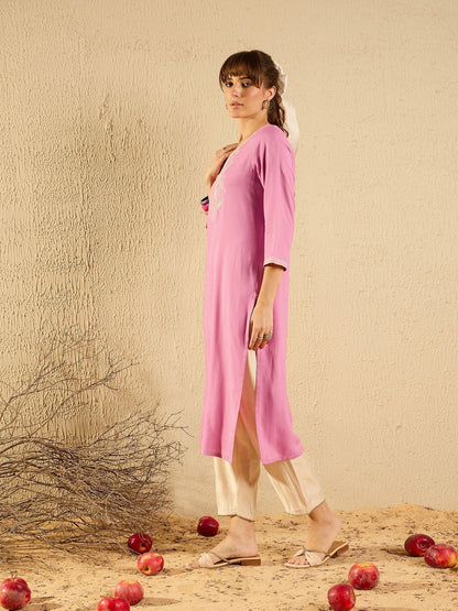 Dhiyona IE Floral Embroidered Round Neck Machine Weave Straight Kurta