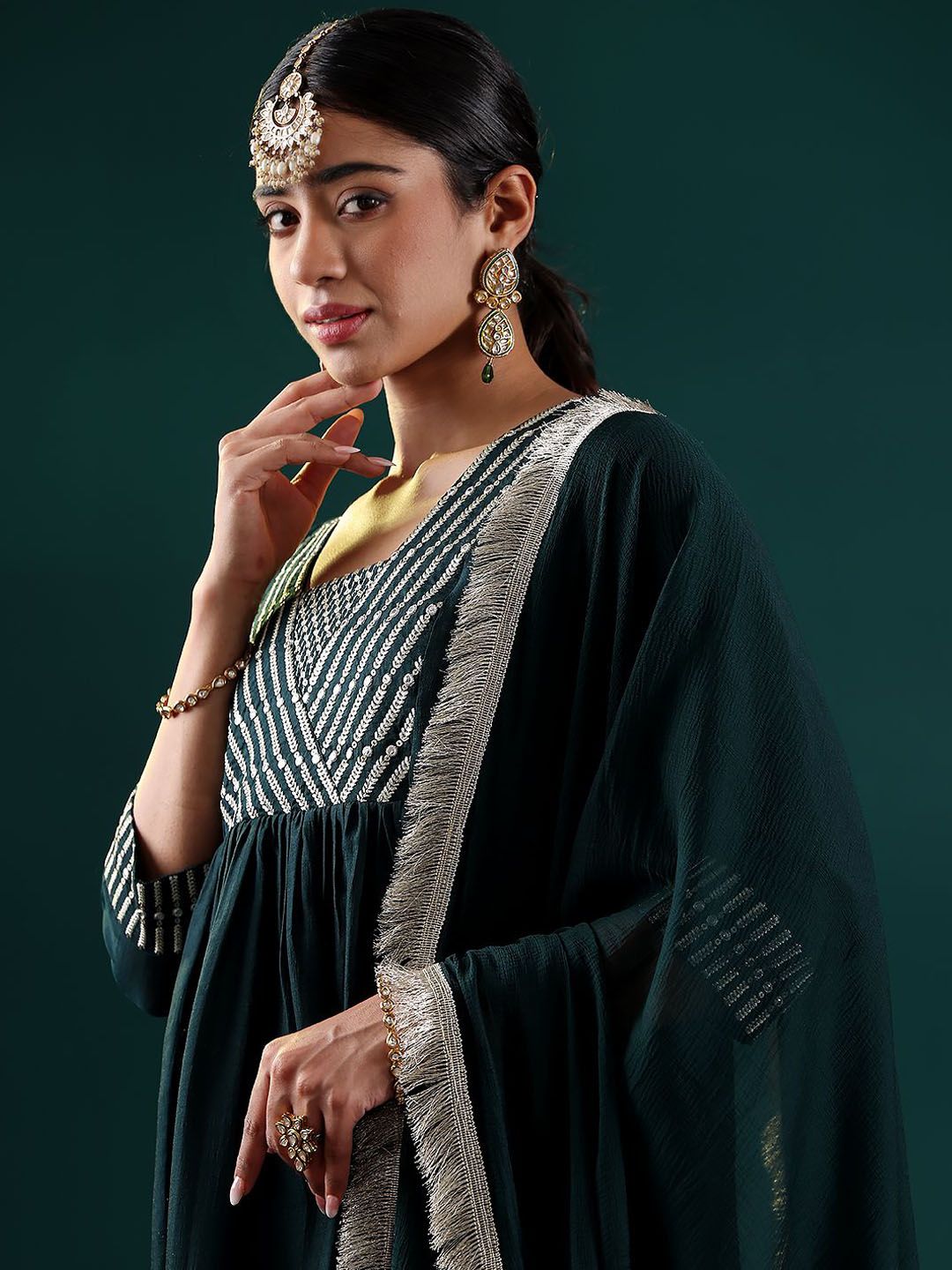 Dhiyona VA Women's Embroidered Regular Sequinned Kurta with Trousers & With Dupatta