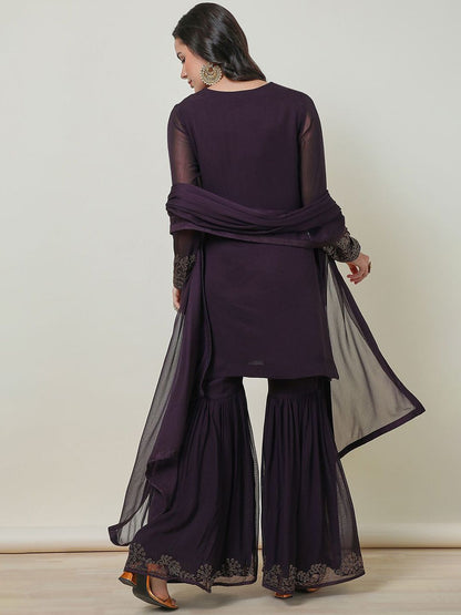 Dhiyona SO Women's Georgette Suit Set With Stone Work