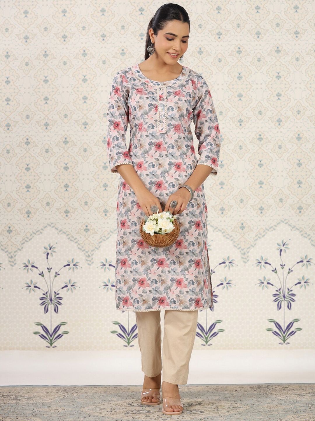 Dhiyona OD  Floral Printed Straight Kurta