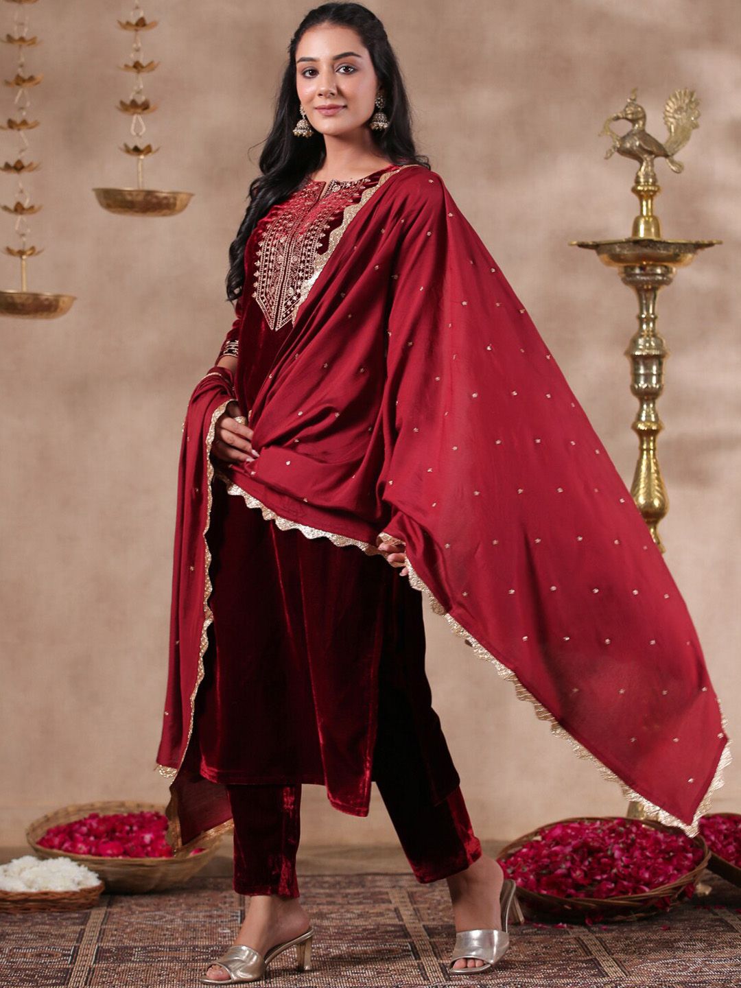 Dhiyona IS Women's Ethnic Motifs Yoke Design Thread Work Velvet Straight Kurta & Trousers With Dupatta