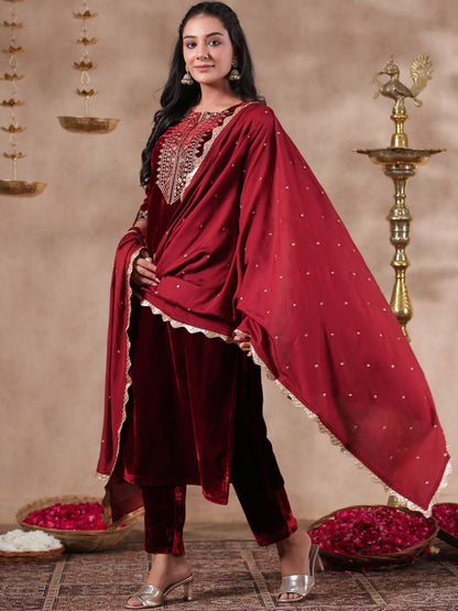 Dhiyona IS Women's Ethnic Motifs Yoke Design Thread Work Velvet Straight Kurta & Trousers With Dupatta