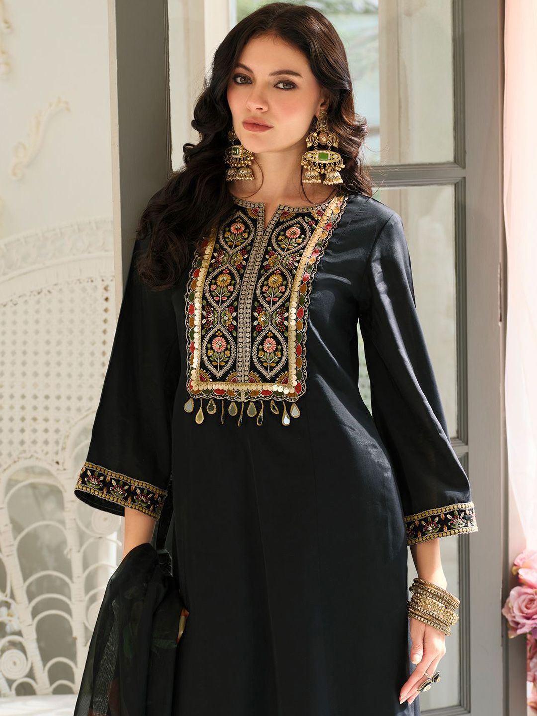 Dhiyona IE Floral Yoke Design Panelled Sequinned A-Line Kurta With Trousers & Dupatta
