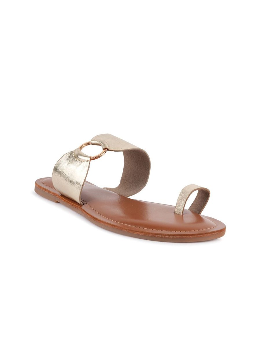Dhiyona AK Women One Toe Flats