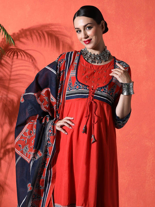 Dhiyona SN Women's Floral Embroidered 100% Cotton Round Neck Kurta & Trousers With Dupatta