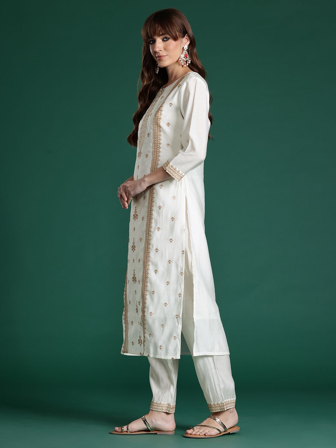 Ethnic Motifs Embroidered Panelled Sequinned Kurta with Trousers & With Dupatta