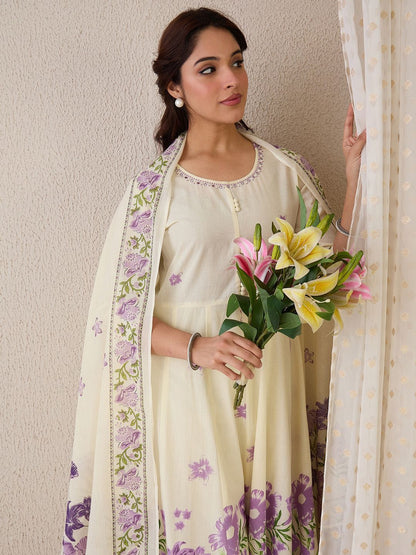 Women Floral Printed Regular Beads and Stones Pure Cotton Kurta Set