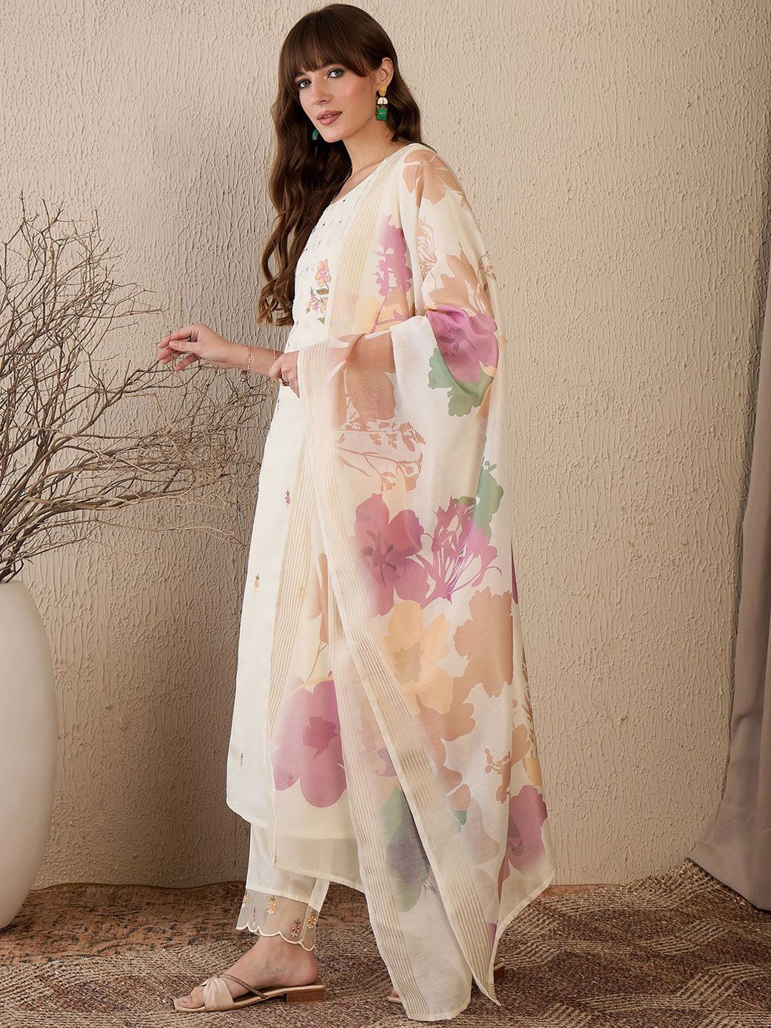 Dhiyona IE Women Floral Embroidered Regular Mirror Work Chanderi Silk Kurta with Trousers & With Dupatta